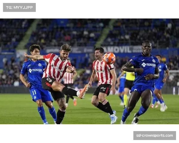 赛季进入后半程 西甲争冠与保级两大悬念持续吸引目光 赛季进入后半程 西甲争冠与保级两大悬念持续吸引目光