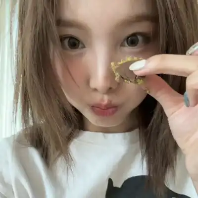 董伟